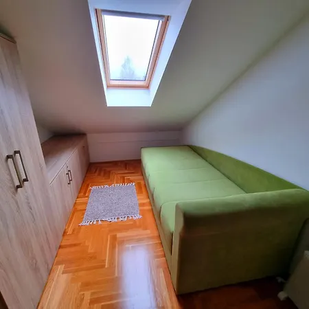 Duplex Frida Apartment