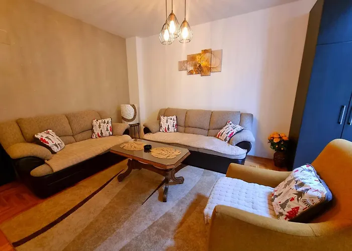 아파트 Duplex Frida *